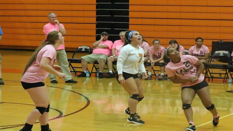 volleyball-hhs-1-vs-caldwell-3-37-092817