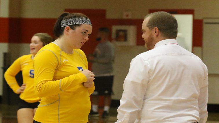 volleyball-hhs-1-vs-caldwell-3-43-092817