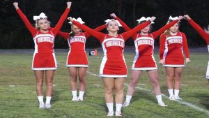 todd-cheerleaders-caverna-2