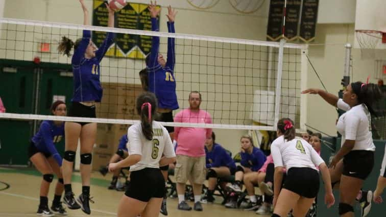 volleyball-uha-2-vs-caldwell-3-9-100317