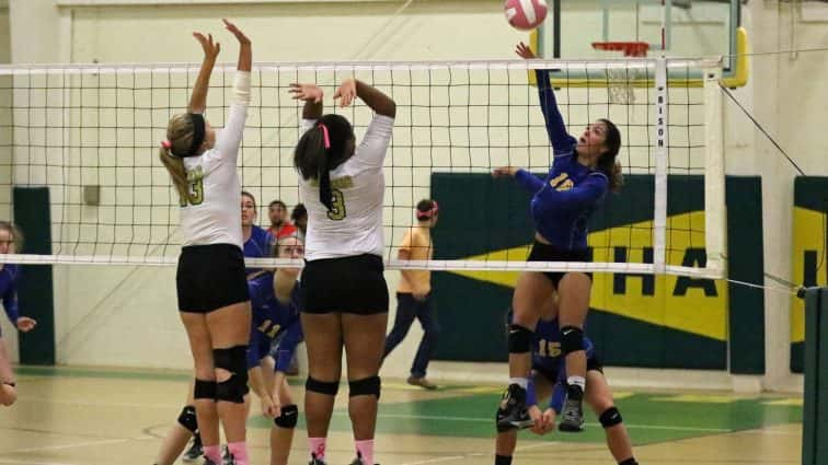 volleyball-uha-2-vs-caldwell-3-27-100317