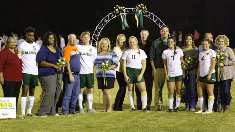 soccer-senior-night-uha-21-100517