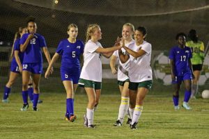 soccer-girls-uha-10-vs-ft-campbell-0-4-100517