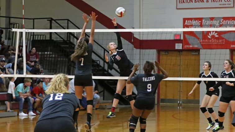 volleyball-todd-3-vs-ft-campbell-0-6-101017-2-2