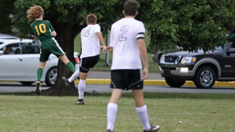 soccer-boys-uha-1-vs-hoptown-11-1-101117-2