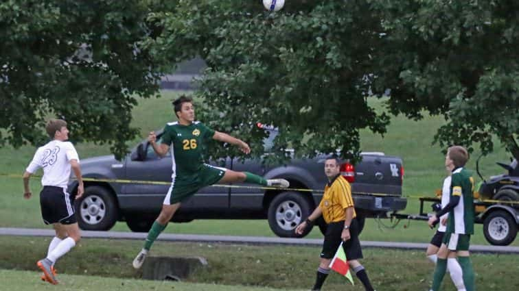 soccer-boys-uha-1-vs-hoptown-11-2-101117-2