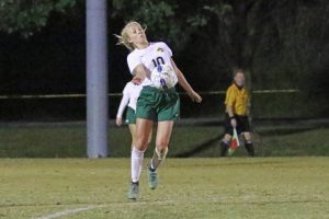 soccer-girls-uha-11-vs-hhs-1-25-101117-2