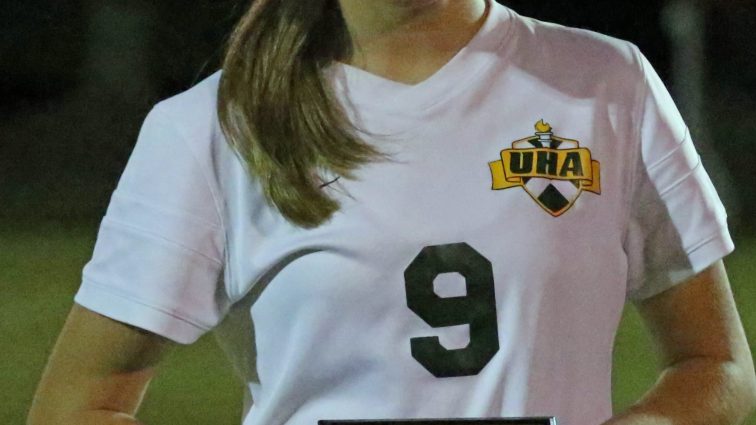 soccer-girls-uha-11-vs-hhs-1-43-101117-2