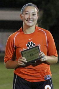 soccer-girls-uha-11-vs-hhs-1-49-101117-2