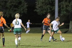 soccer-girls-uha-11-vs-hhs-1-72-101117-2