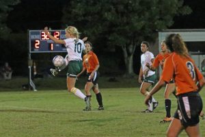 soccer-girls-uha-11-vs-hhs-1-73-101117-2