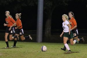 soccer-girls-uha-11-vs-hhs-1-80-101117-2