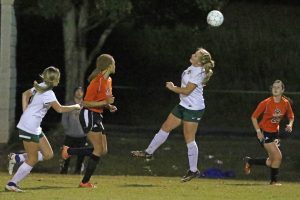 soccer-girls-uha-11-vs-hhs-1-94-101117-2