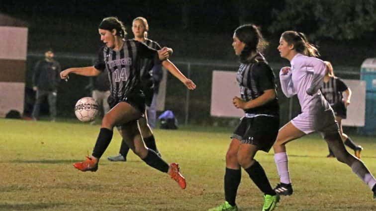 soccer-girls-caldwell-2-vs-trigg-0-7-101817-2