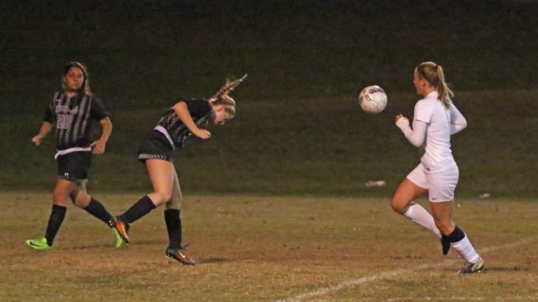 soccer-girls-caldwell-2-vs-trigg-0-13-101817-2