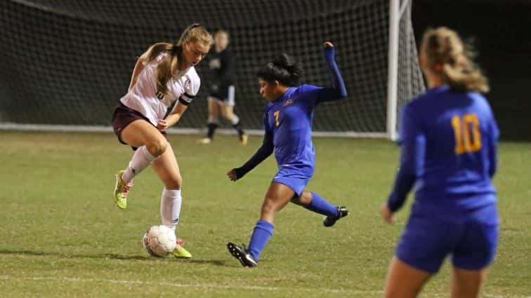 soccer-girls-henderson-5-vs-caldwell-0-2-101917-2