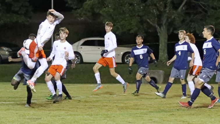 soccer-boys-hhs-2-vs-warren-central-3-5-102317-2