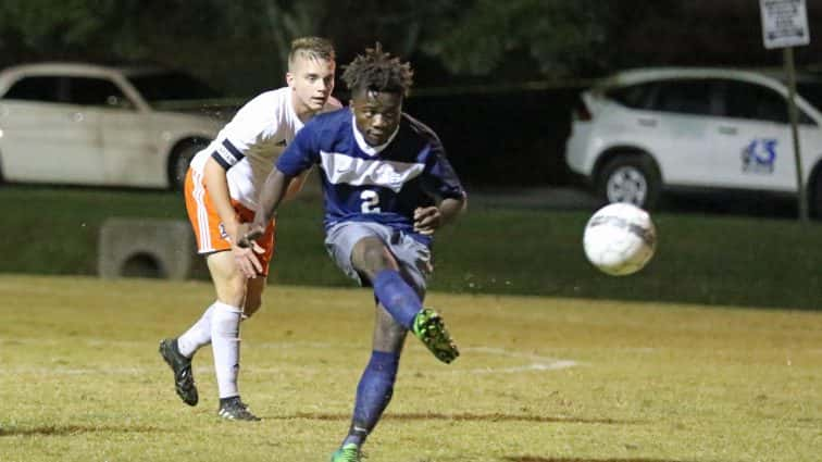 soccer-boys-hhs-2-vs-warren-central-3-12-102317-2