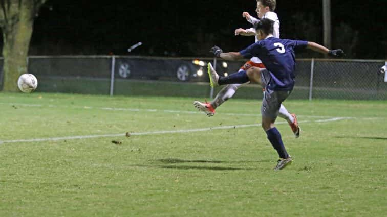 soccer-boys-hhs-2-vs-warren-central-3-17-102317-2