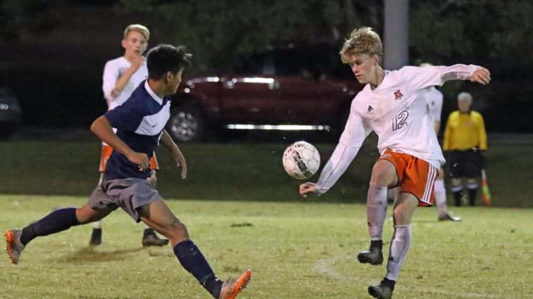 soccer-boys-hhs-2-vs-warren-central-3-31-102317-2