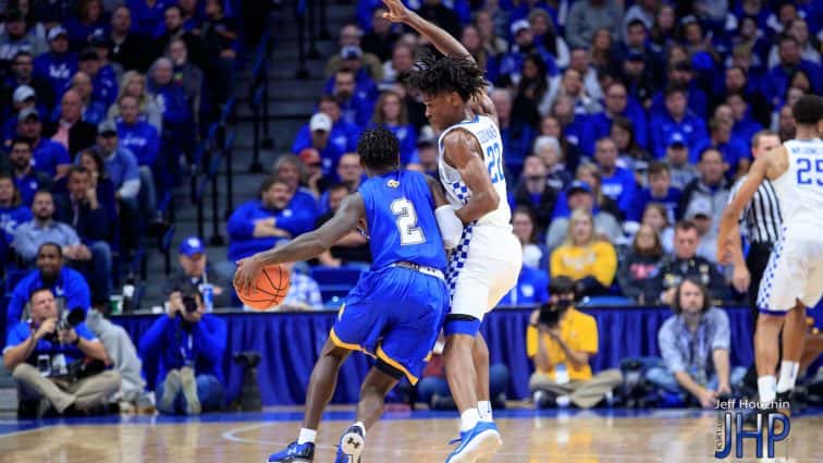 uk-vs-morehead-2017-22-2