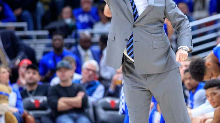 uk-vs-kansas-champions-classic-2017-15