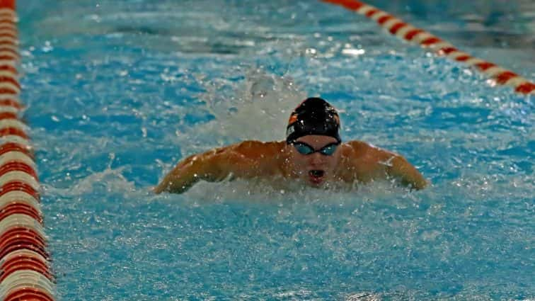 swimming-rick-cohn-swim-meet-at-hhs-2-111817-2