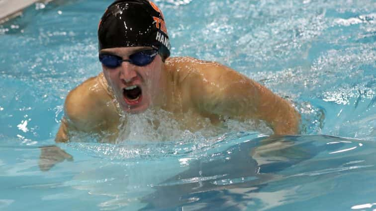 swimming-rick-cohn-swim-meet-at-hhs-78-111817-2