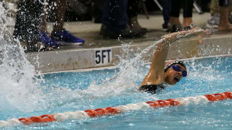 swimming-rick-cohn-swim-meet-at-hhs-19-111817-2