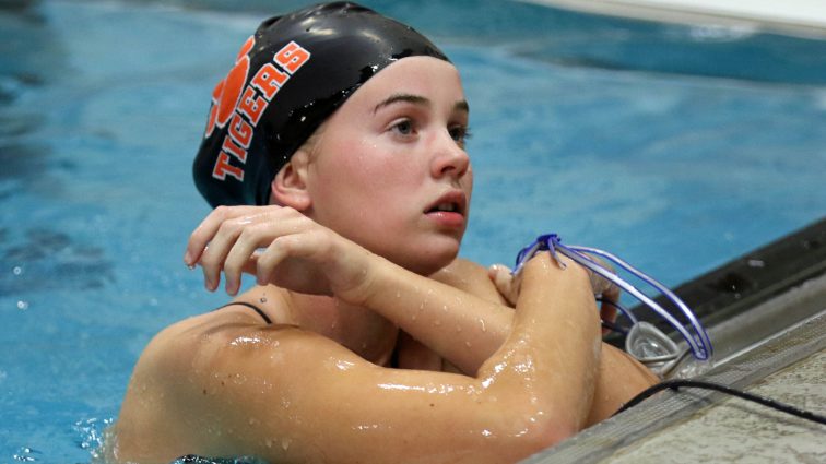 swimming-rick-cohn-swim-meet-at-hhs-23-111817-2-2