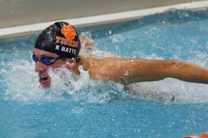 swimming-rick-cohn-swim-meet-at-hhs-37-111817-2-2