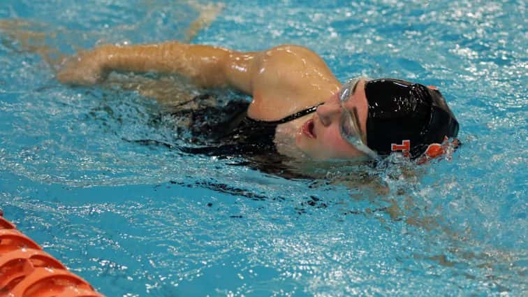 swimming-rick-cohn-swim-meet-at-hhs-41-111817-2-2