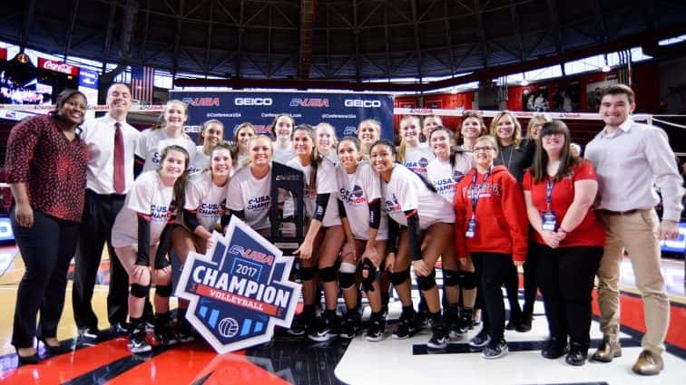 wku-volleyball-chamos