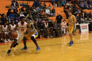 basketball-boys-hhs-vs-caldwell-8-120117-2