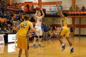 basketball-boys-hhs-vs-caldwell-19-120117-2