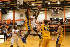 basketball-boys-hhs-vs-caldwell-40-120117-2