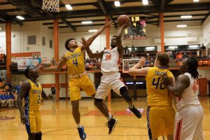 basketball-boys-hhs-vs-caldwell-44-120117-2