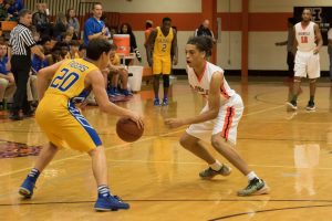 basketball-boys-hhs-vs-caldwell-51-120117-2