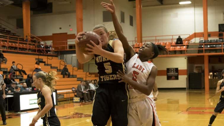 basketball-girls-hhs-vs-murray-8-120517_1