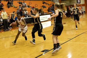 basketball-girls-hhs-vs-murray-17-120517_1