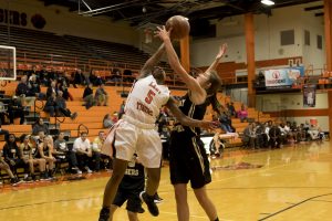 basketball-girls-hhs-vs-murray-19-120517_1