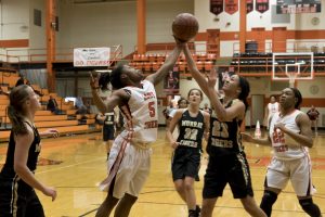 basketball-girls-hhs-vs-murray-32-120517