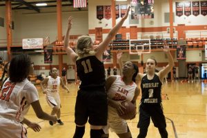 basketball-girls-hhs-vs-murray-38-120517