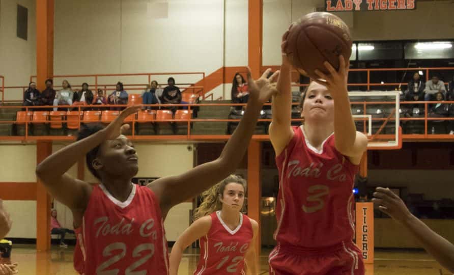 basketball-girls-hhs-vs-todd-30-120417-2