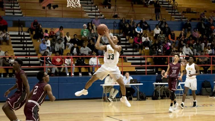 basketball-boys-uha-vs-west-creek-23-121517