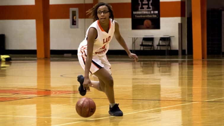 basketball-girls-hhs-vs-logan-16-121817