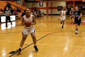 basketball-girls-hhs-vs-ft-campbell-8-010518