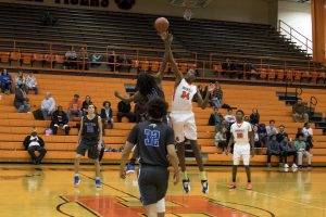 basketball-boys-hhs-vs-ft-campbell-5-010518