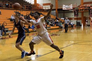 basketball-boys-hhs-vs-ft-campbell-13-010518