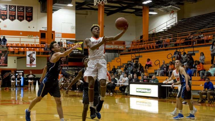 basketball-boys-hhs-vs-ft-campbell-15-010518